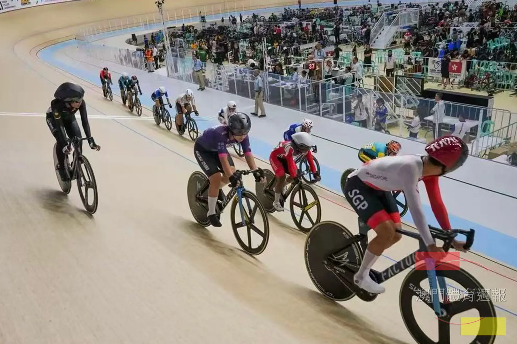 區海欣（紫衫）創澳門女子運動員場地單車亞錦賽最佳成績.jpg