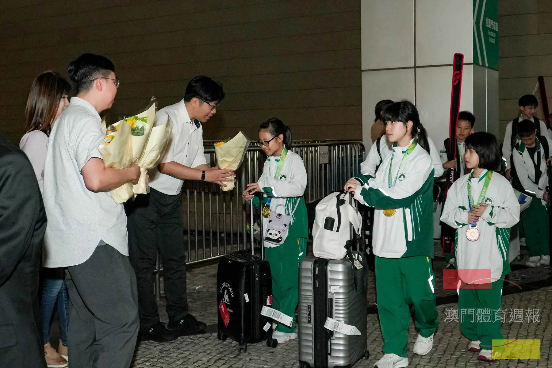 澳門武術隊健兒凱旋.jpg