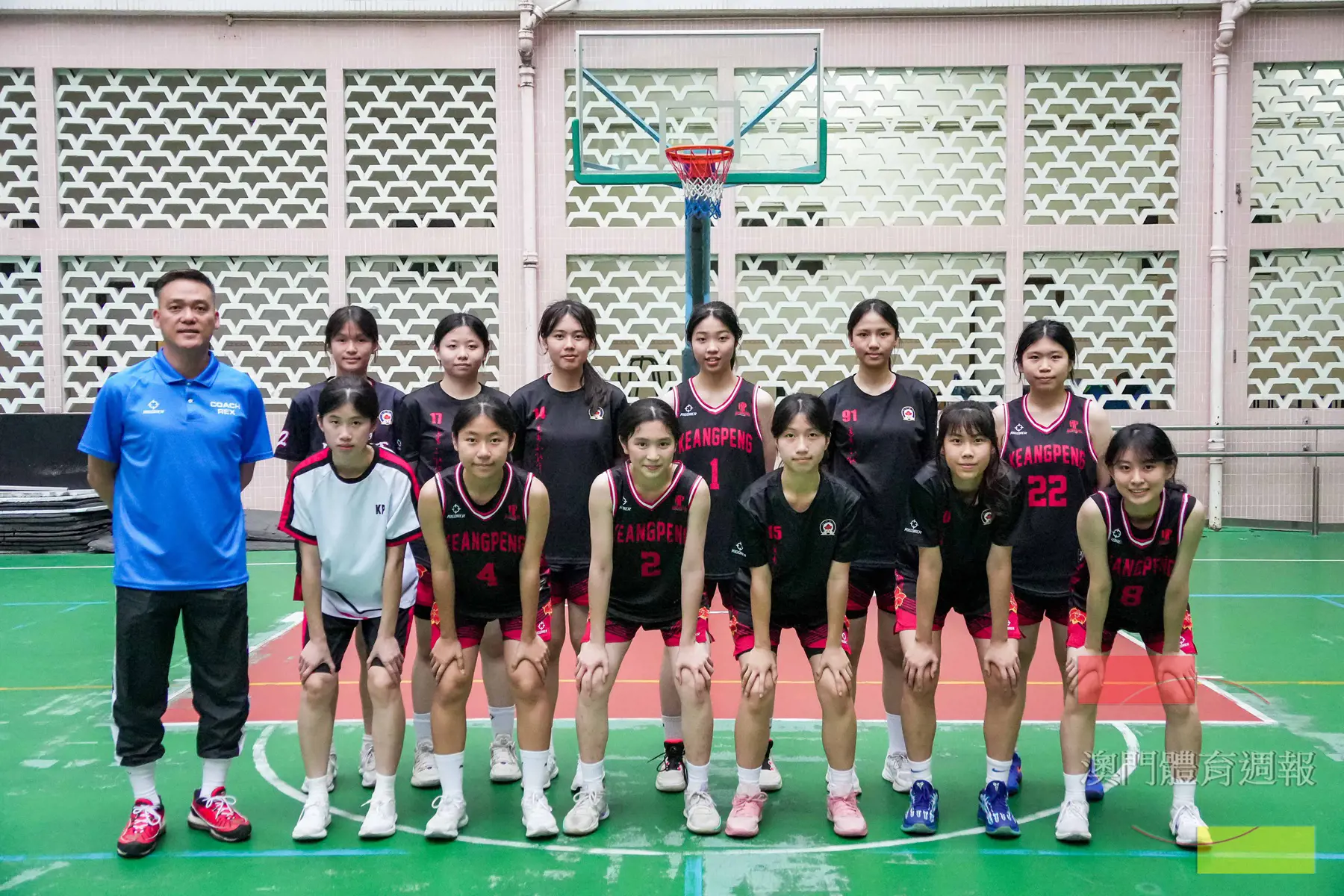 鏡平女籃隊創女A歷史佳績.jpg