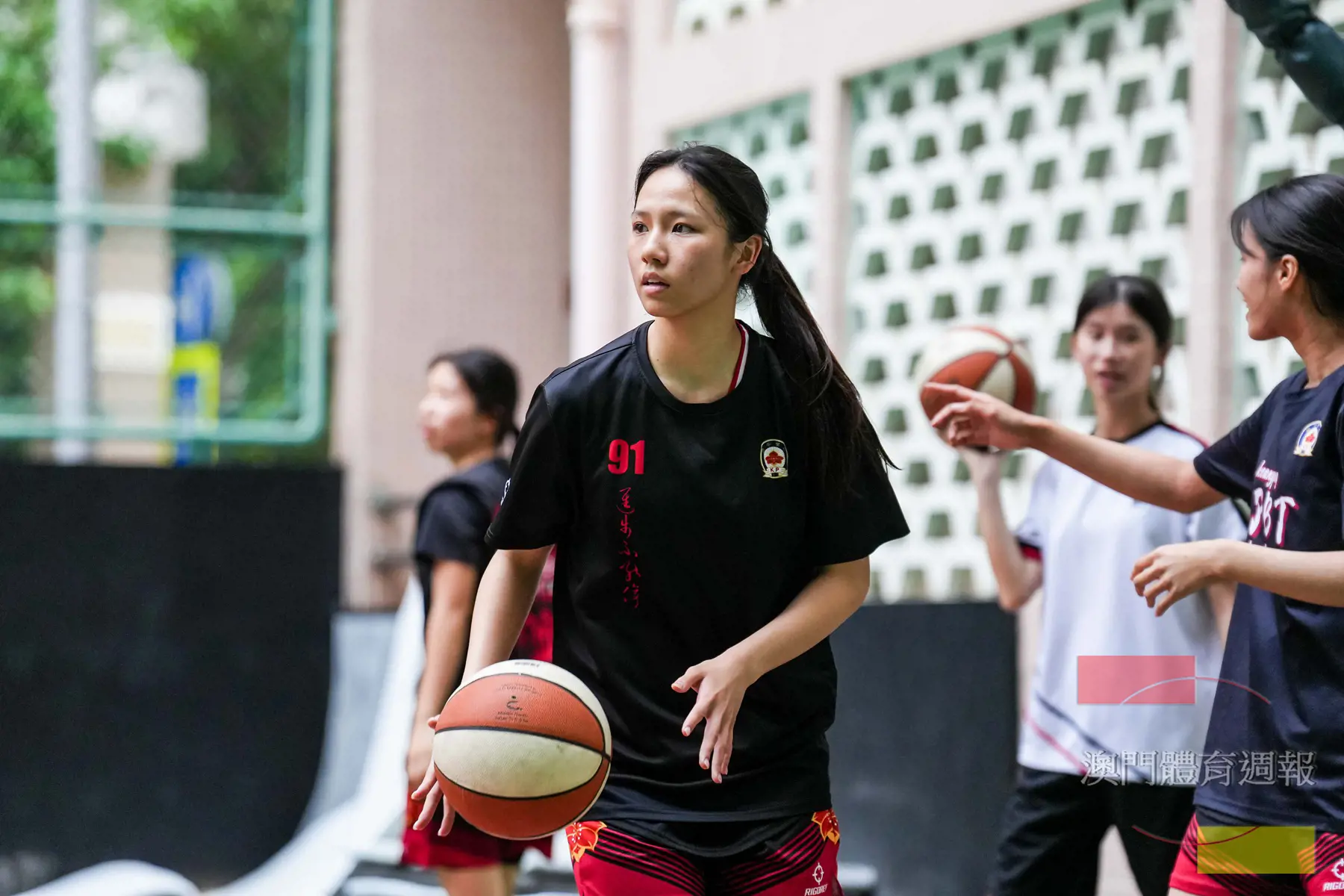 黃芷彥將繼續帶領鏡平女籃勇闖高峰.jpg