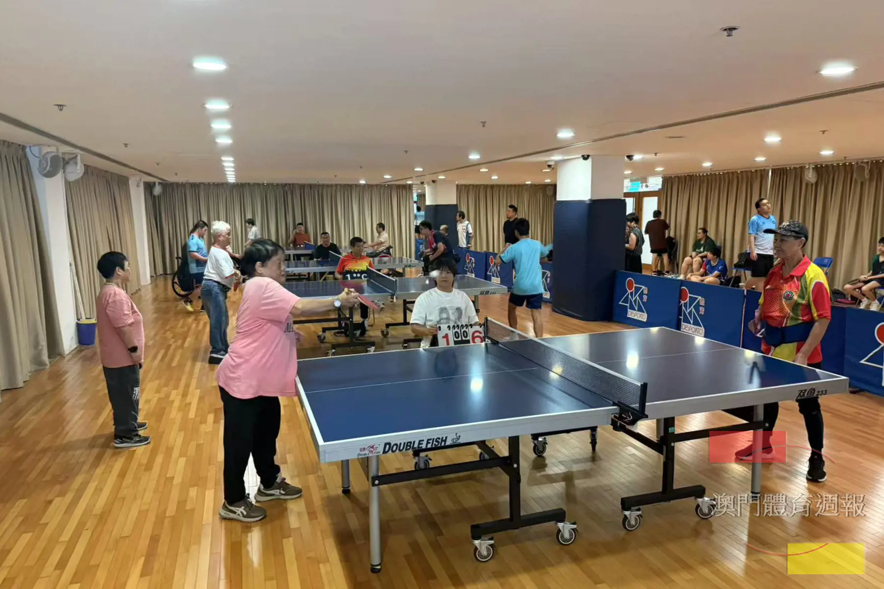 各組選手展開較勁.jpg