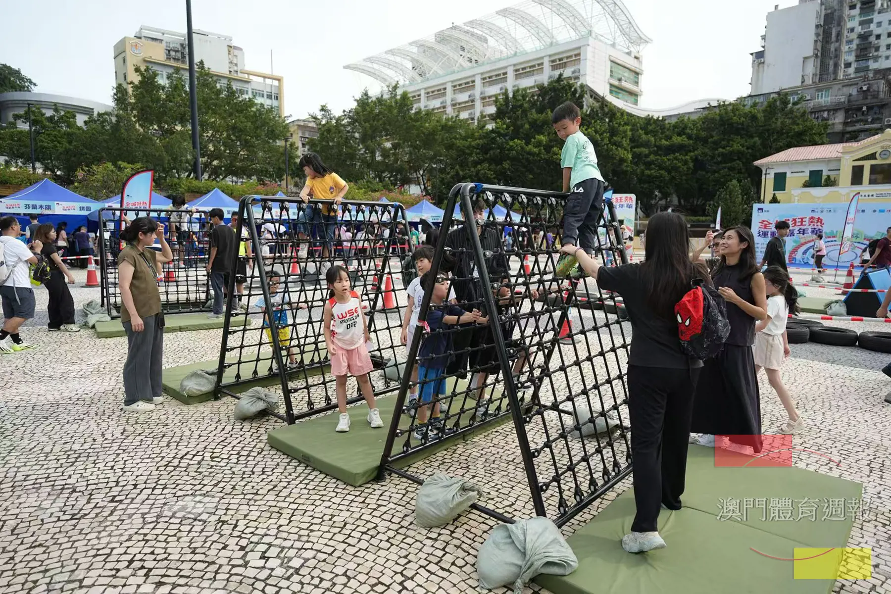 活動設有不同主題區域鼓勵親子齊齊參與.jpg