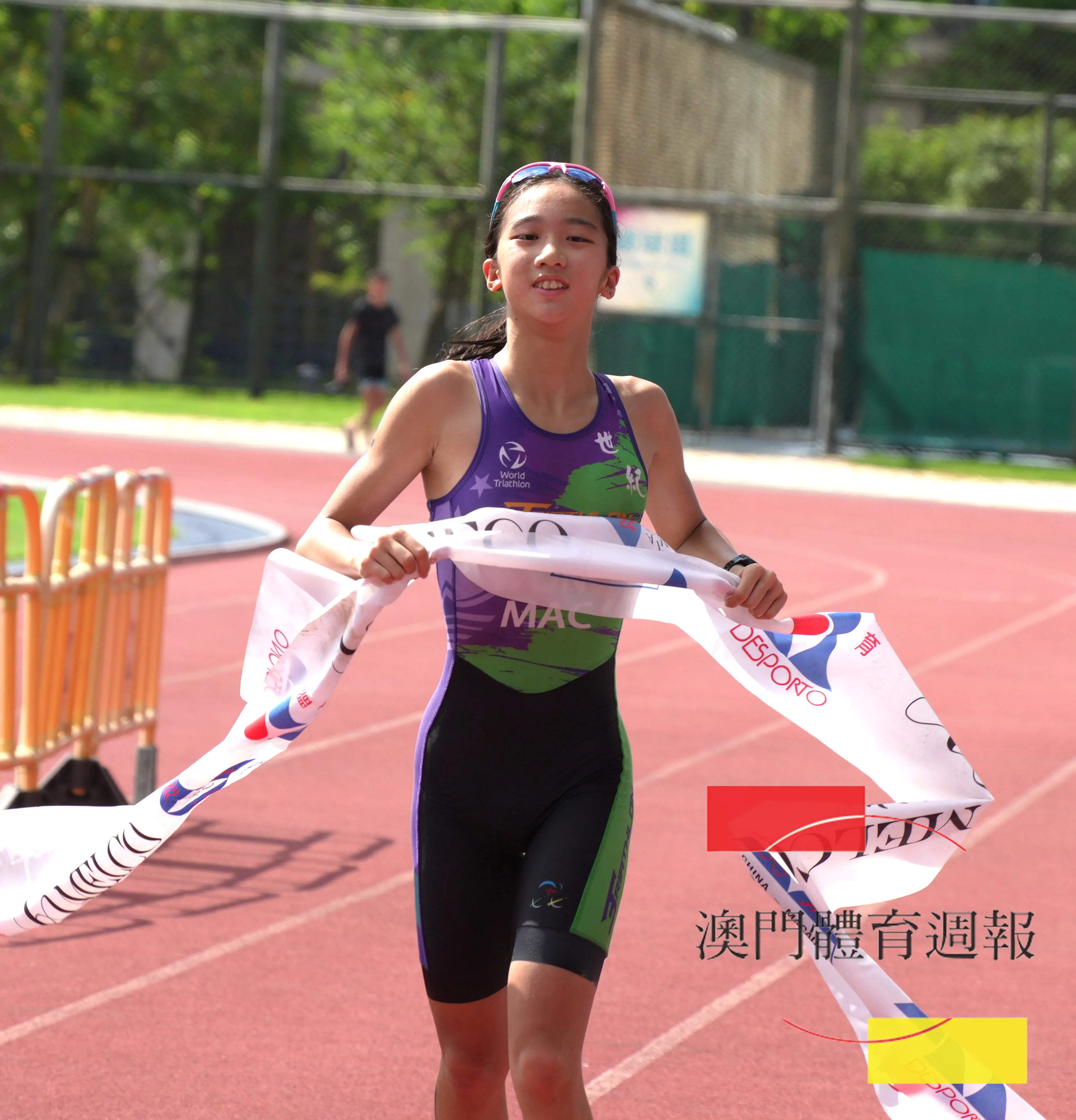 黃霈瑜造出女子全場最快佳績取得公開青年組冠軍.jpg