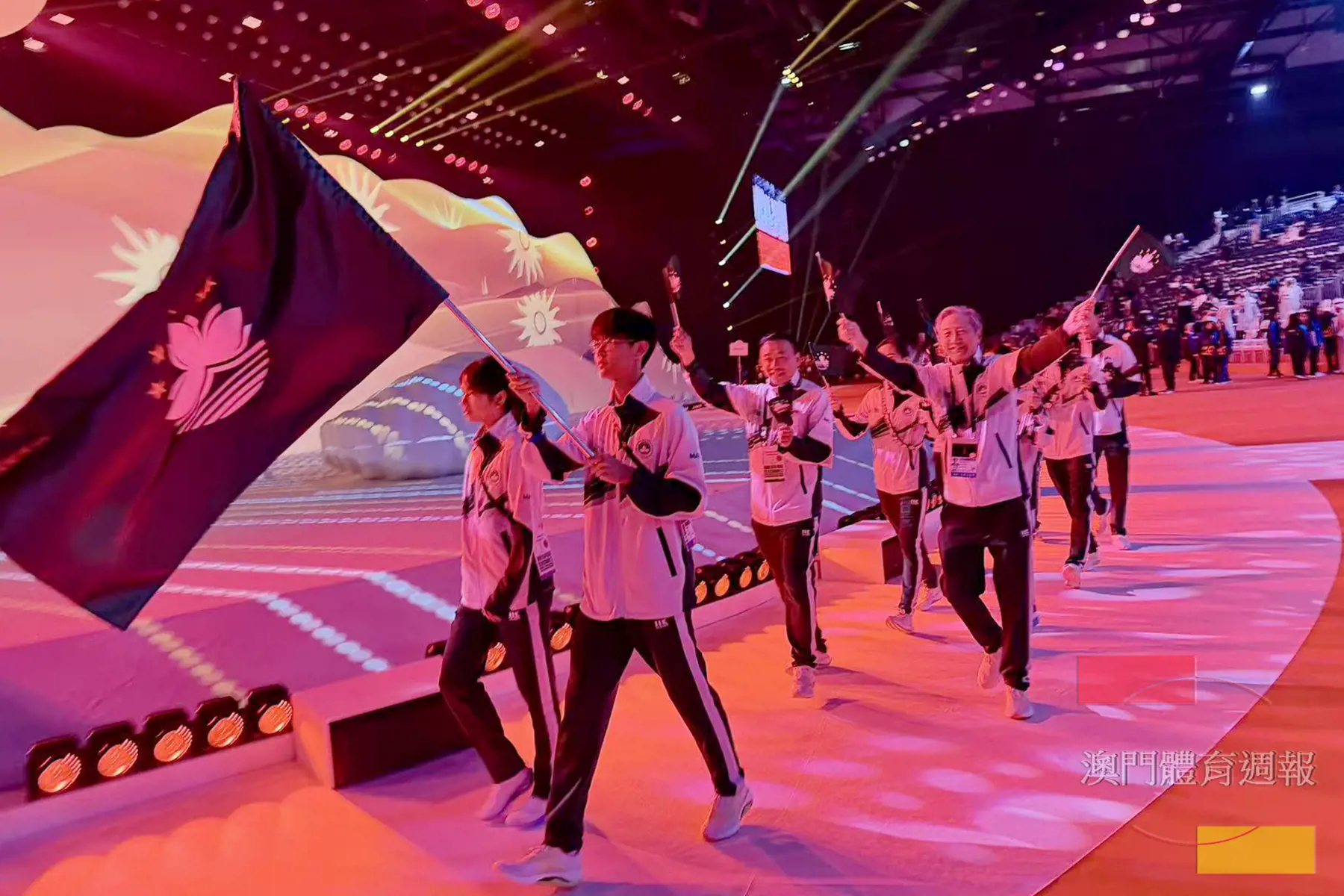 澳門代表團於開幕式進場.jpg