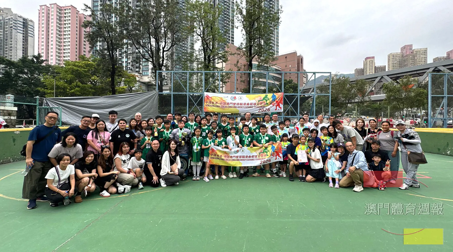 港澳球員在交流賽建立友誼.jpg