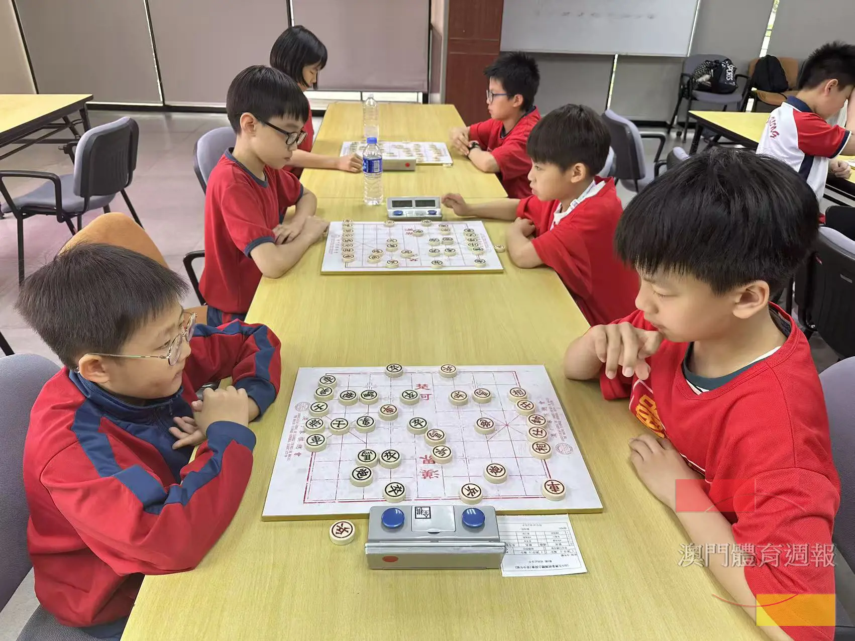 賽事吸引不少年青棋手參加。.jpg