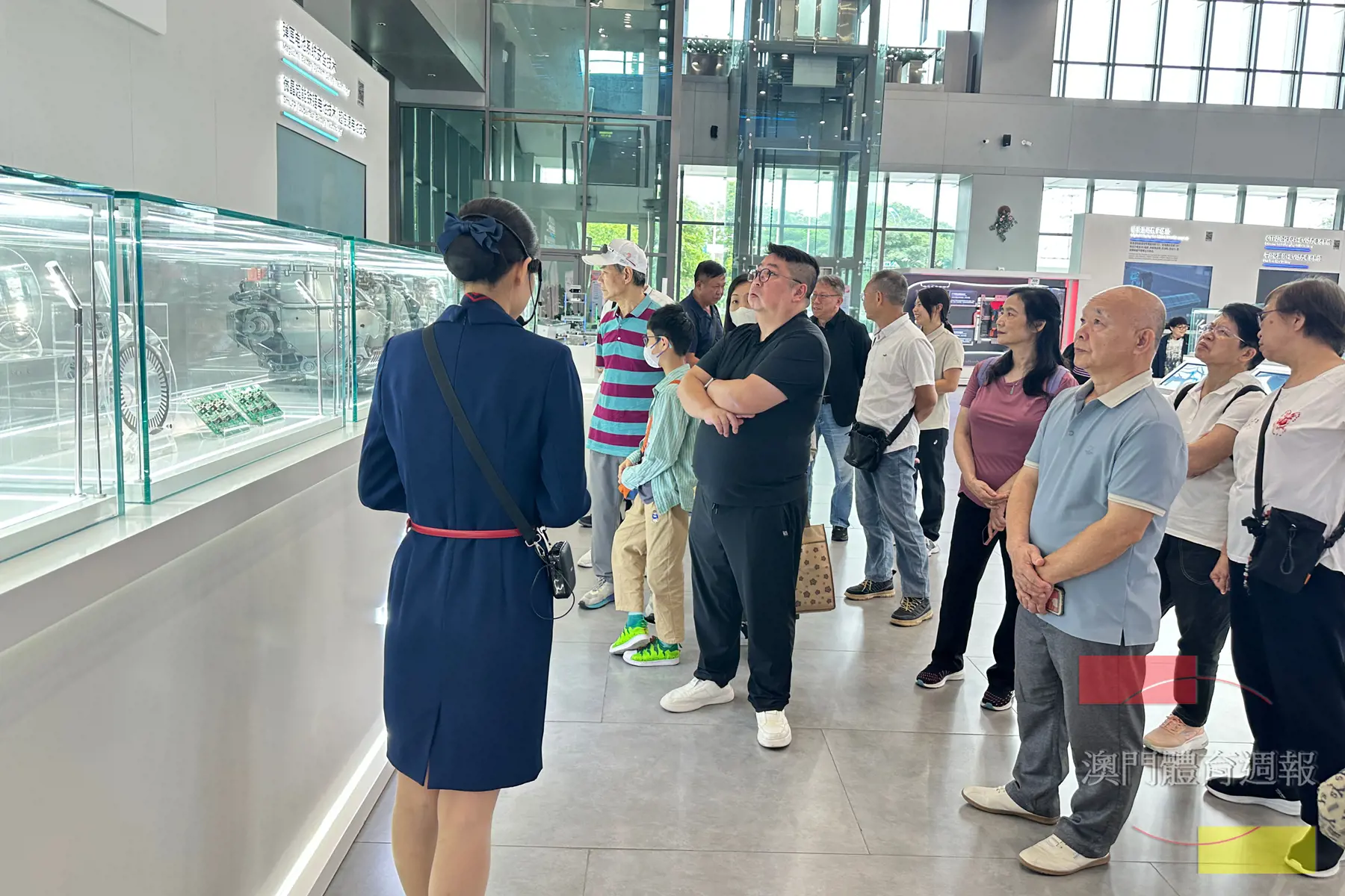 團員近距離感受國家高端製造業的創新成果.JPG