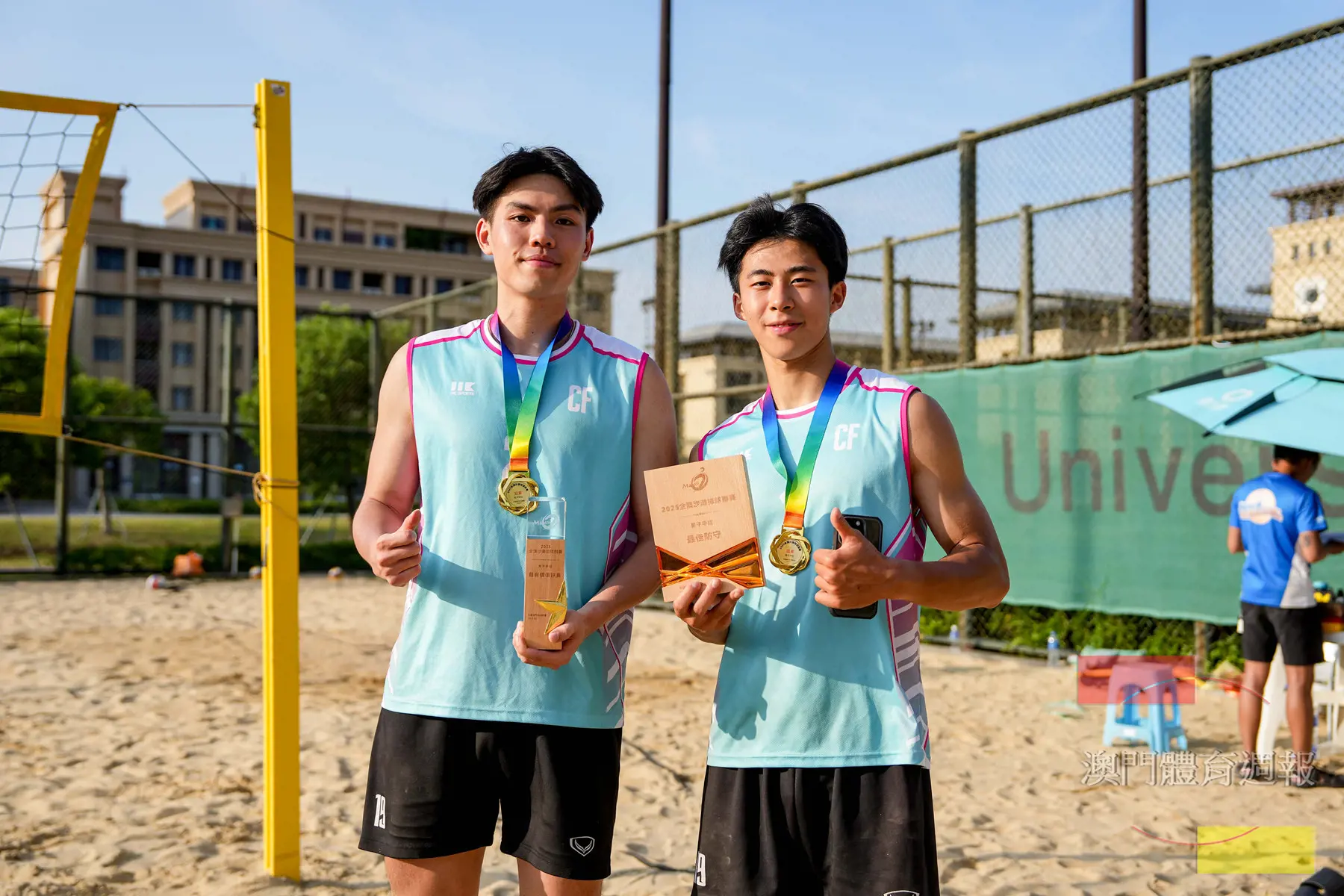 梓楓A決賽直落兩局獲勝封王.jpg