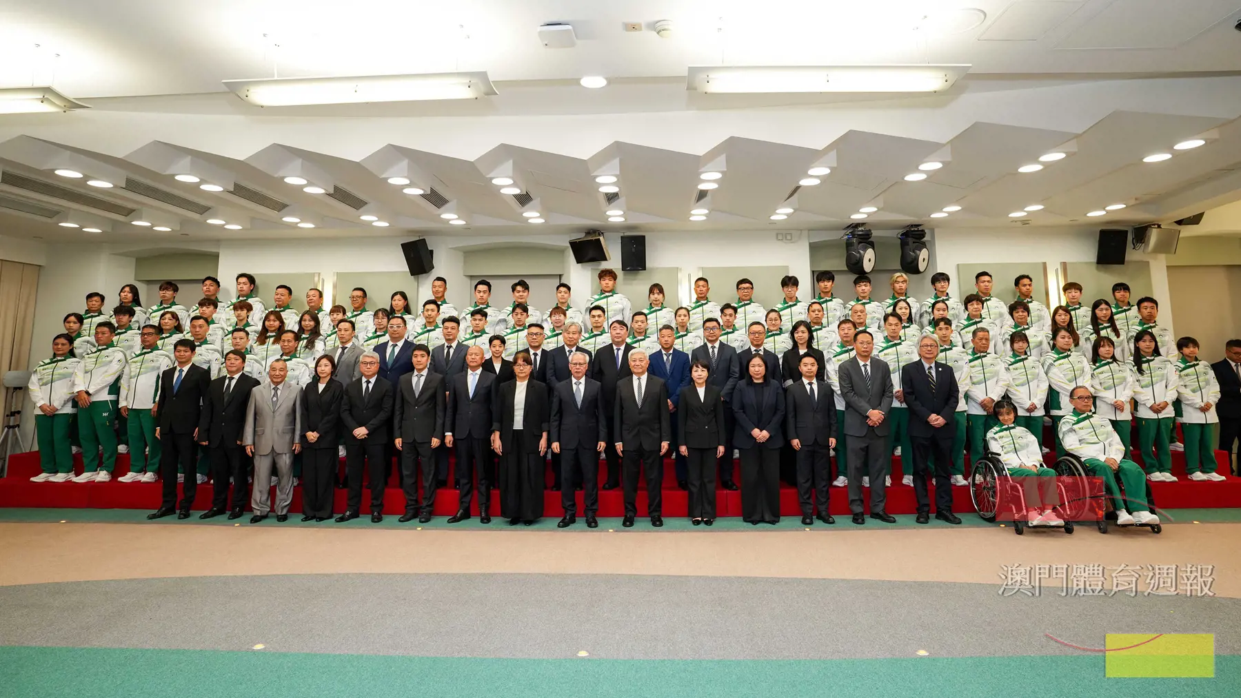 澳門體育代表團向行政長官岑浩輝辭行.jpg